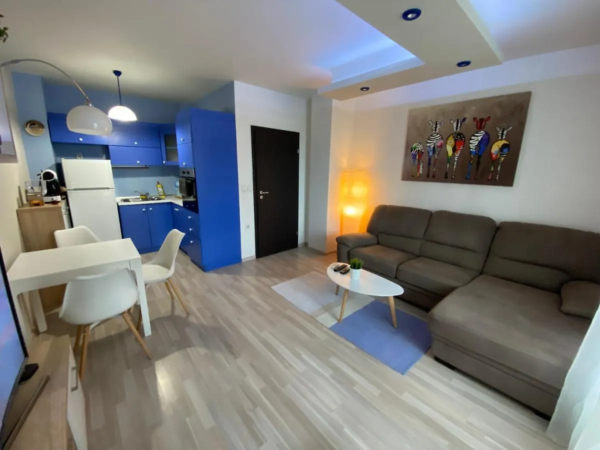 Modern & Central 1Br Apartment With Lovely Terrace Filibe